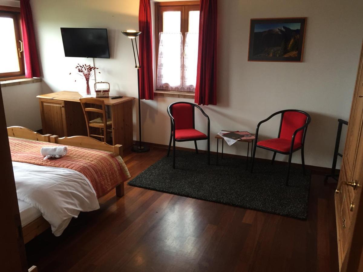 Hotel Qui Wolf Udine Collalto Exteriér fotografie