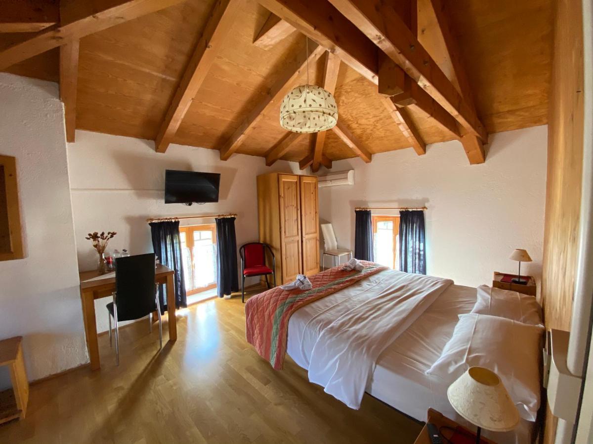 Hotel Qui Wolf Udine Collalto Exteriér fotografie